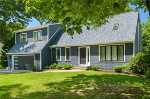 1 Tanglewood Dr, Barrington, RI 02806 - Photo 1
