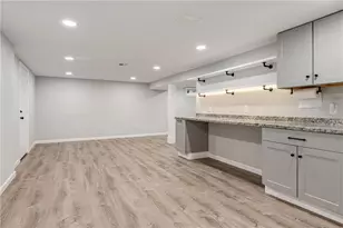 1 Tanglewood Dr, Barrington, RI 02806 - Photo 39
