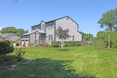 162 Atlantic Drive, Middletown, RI 02842 - Photo 3