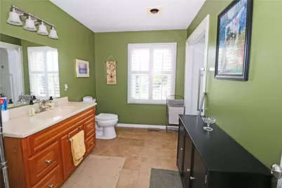 162 Atlantic Drive, Middletown, RI 02842 - Photo 27