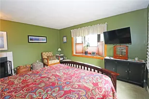162 Atlantic Dr, Middletown, RI 02842 - Photo 25