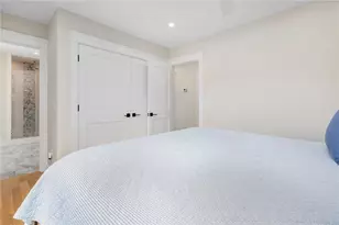 28 Carroll Ave, Newport, RI 02840 - Photo 23