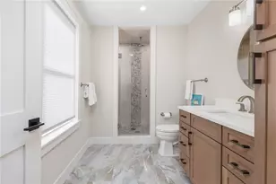 28 Carroll Ave, Newport, RI 02840 - Photo 25