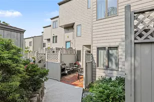 12 Sea Breeze Ln, Bristol, RI 02809 - Photo 3