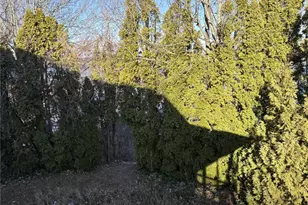 351 County Rd, Barrington, RI 02806 - Photo 9