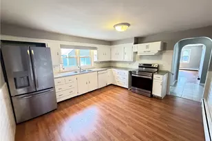 20 Lyman Ave, Johnston, RI 02919 - Photo 5