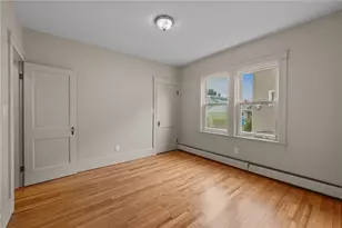 151 Bloomfield St, Pawtucket, RI 02861 - Photo 15