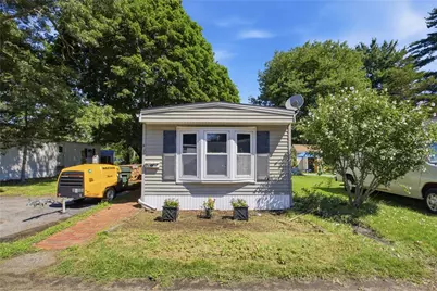20 Krzak Road, North Kingstown, RI 02852 - Photo 3