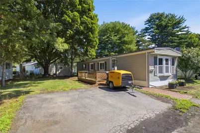 20 Krzak Road, North Kingstown, RI 02852 - Photo 5