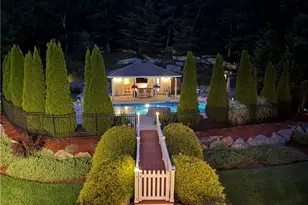 22 Stoney Dr, North Smithfield, RI 02896 - Photo 3