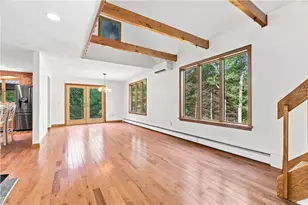 320 Shannock Rd, South Kingstown, RI 02879 - Photo 9
