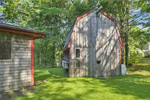 320 Shannock Rd, South Kingstown, RI 02879 - Photo 43