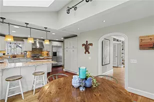 20 Edwin St, Barrington, RI 02806 - Photo 9