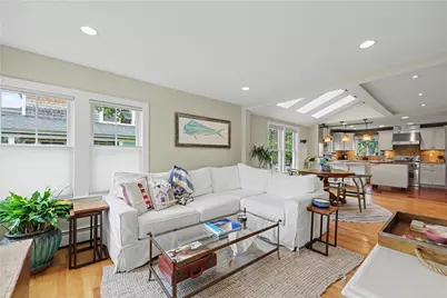 20 Edwin Street, Barrington, RI 02806 - Photo 9