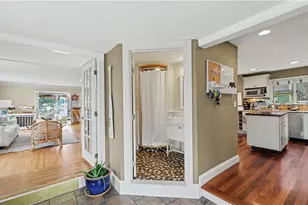 20 Edwin St, Barrington, RI 02806 - Photo 15