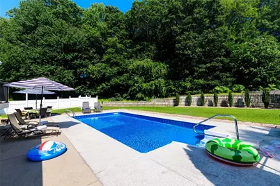 39 Robin Hollow Lane, Westerly, RI 02891 - Photo 29