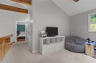 20 Oakridge Dr, Cranston, RI 02921 - Photo 25
