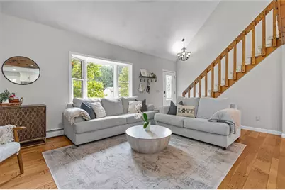 20 Oakridge Drive, Cranston, RI 02921 - Photo 9