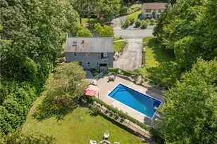 20 Oakridge Dr, Cranston, RI 02921 - Photo 43
