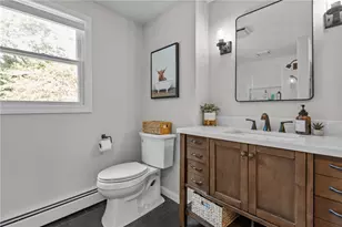 20 Oakridge Dr, Cranston, RI 02921 - Photo 31