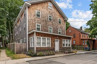 16 Brinley Street #6, Newport, RI 02840 - Photo 3