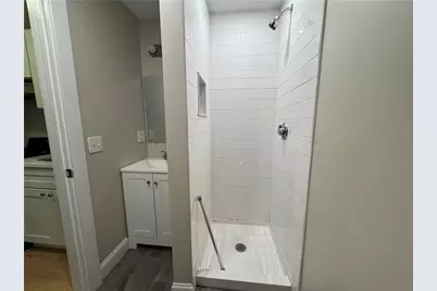 16 Brinley Street #6, Newport, RI 02840 - Photo 17