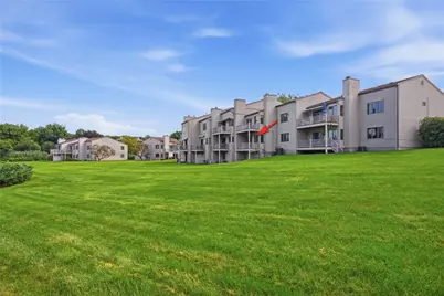 45 Seabreeze Lane #45, Bristol, RI 02809 - Photo 3