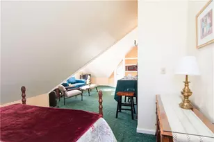54 Malbone Rd, Newport, RI 02840 - Photo 7