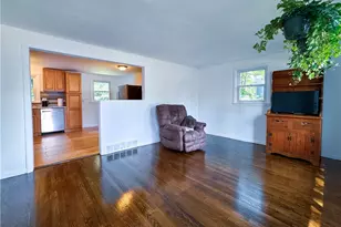 17 Atlantic Ave, Warwick, RI 02888 - Photo 19