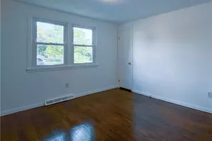 17 Atlantic Ave, Warwick, RI 02888 - Photo 29