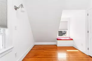 60 Forest St, Providence, RI 02906 - Photo 23