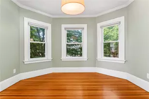 60 Forest St, Providence, RI 02906 - Photo 17