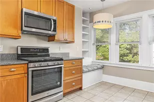 60 Forest St, Providence, RI 02906 - Photo 13