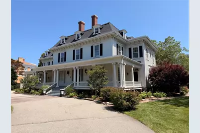 412 Bellevue Avenue #3, Newport, RI 02840 - Photo 1