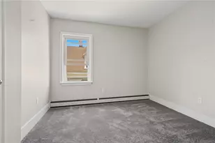 142 Oxford St, Providence, RI 02905 - Photo 9
