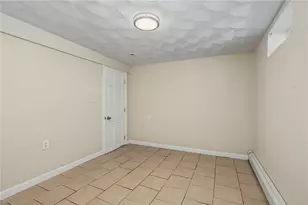 142 Oxford St, Providence, RI 02905 - Photo 33