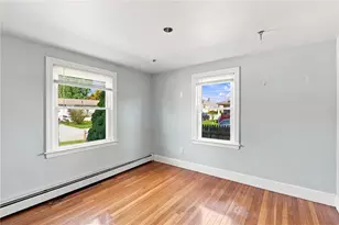 36 Newfield Ave, Warwick, RI 02888 - Photo 9