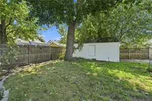 36 Newfield Ave, Warwick, RI 02888 - Photo 41