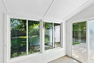 36 Newfield Ave, Warwick, RI 02888 - Photo 31