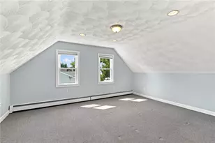 36 Newfield Ave, Warwick, RI 02888 - Photo 19