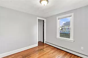 36 Newfield Ave, Warwick, RI 02888 - Photo 11