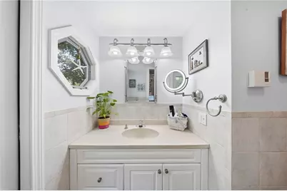 60 Brookwood Road, South Kingstown, RI 02879 - Photo 17
