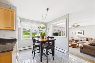 21 Buxton Dr, Cranston, RI 02921 - Photo 17