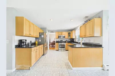 21 Buxton Drive, Cranston, RI 02921 - Photo 11