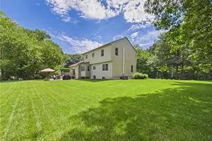 21 Buxton Dr, Cranston, RI 02921 - Photo 5