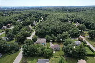 21 Buxton Dr, Cranston, RI 02921 - Photo 35