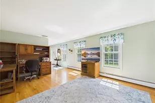 21 Buxton Dr, Cranston, RI 02921 - Photo 21