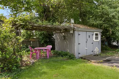 37 Reservoir Road, Middletown, RI 02842 - Photo 25