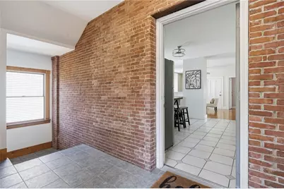 179 Transit Street #2, Providence, RI 02906 - Photo 5