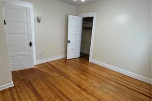 17 Booth Ave, Pawtucket, RI 02861 - Photo 1